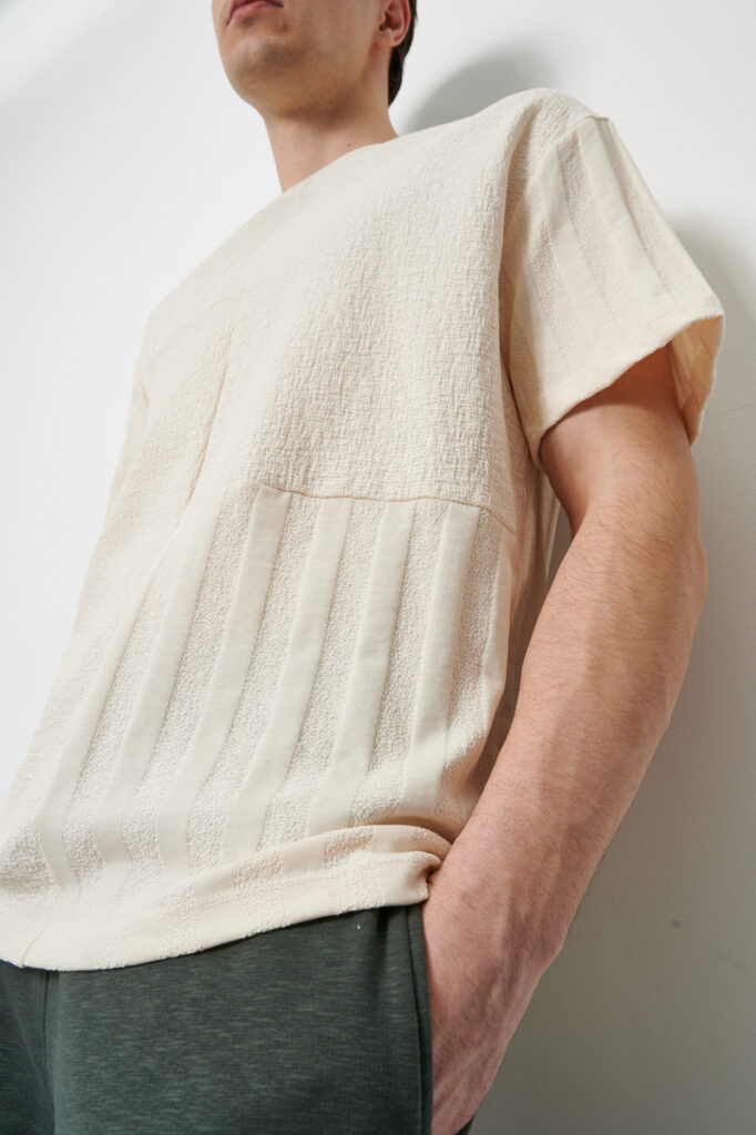 футболка мужская бежевая 4