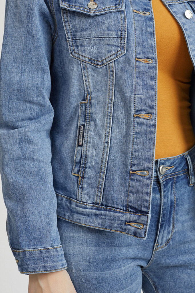 куртка женская джинсовая синяя 4