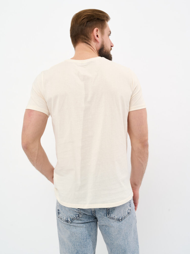 футболка мужская молочная 8