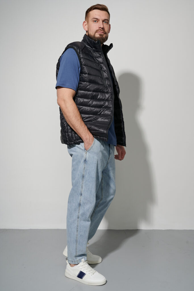 жилет мужской черный 8