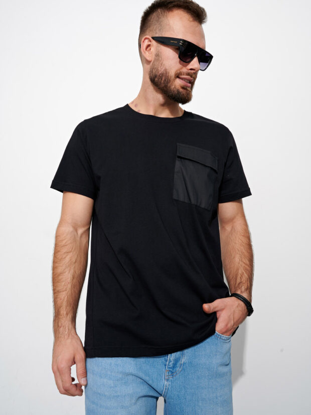 whitney e m561 black Черный Футболка мужская