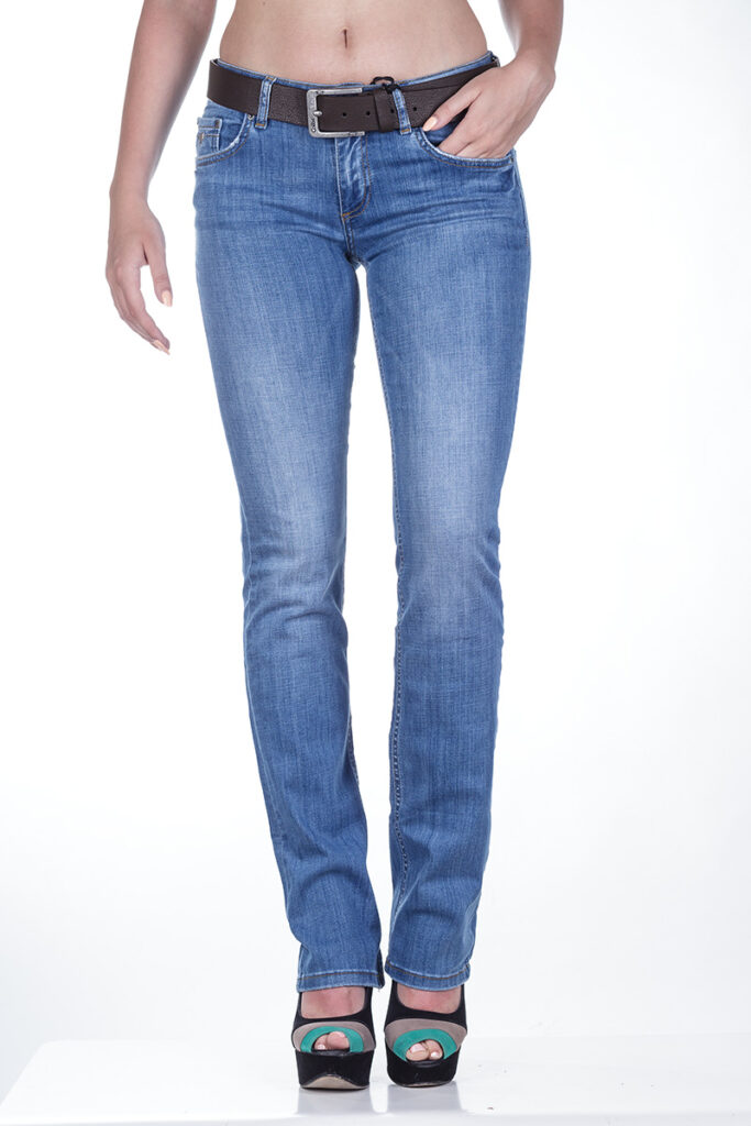 джинсы женские голубые 1