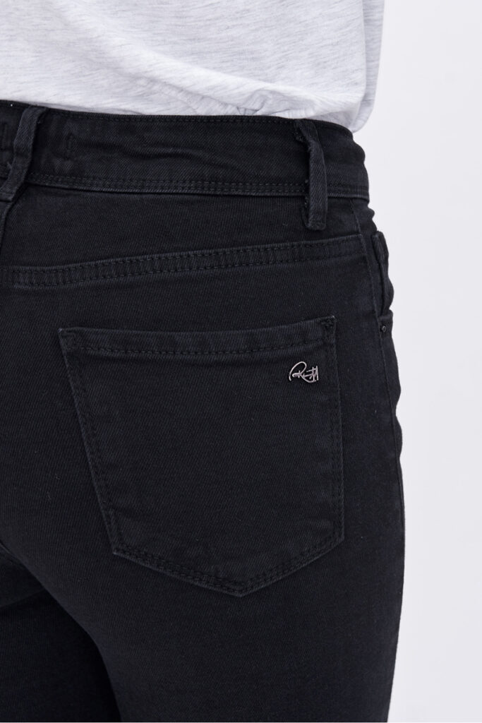 джинсы женские черные 8