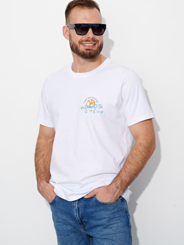 whitney e m550 white Белый Футболка мужская