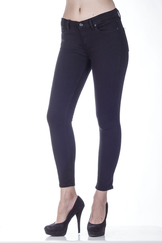 джинсы женские черные 1