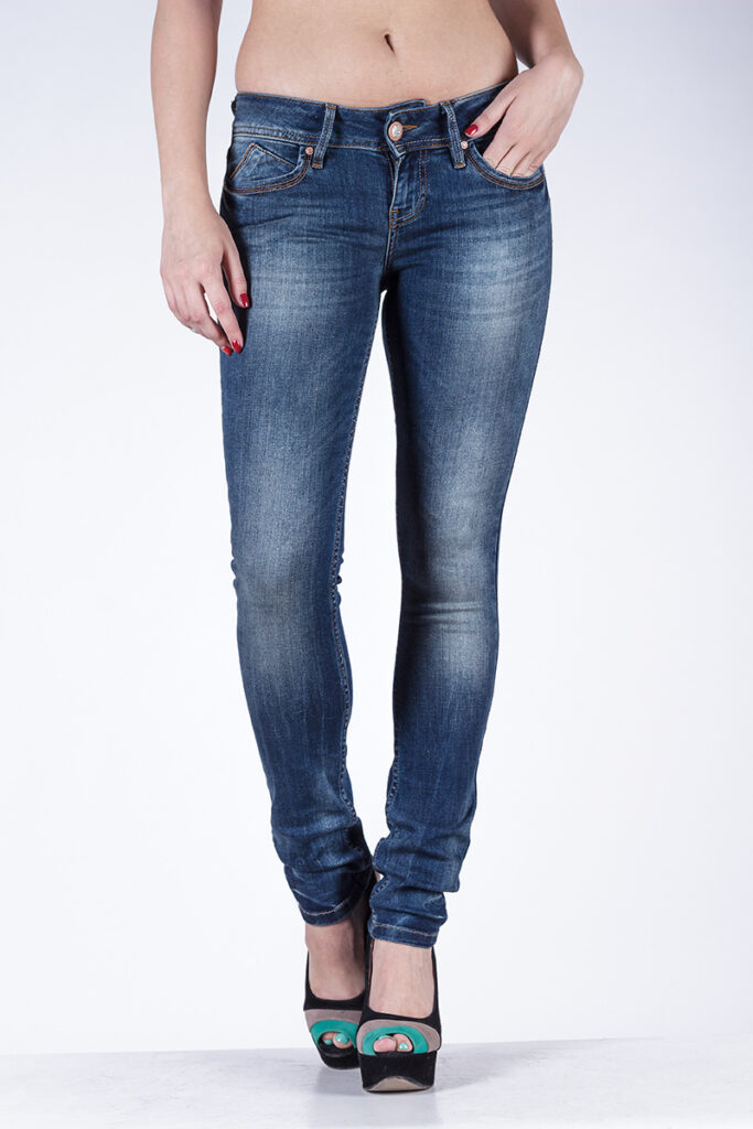 женские джинсы 1