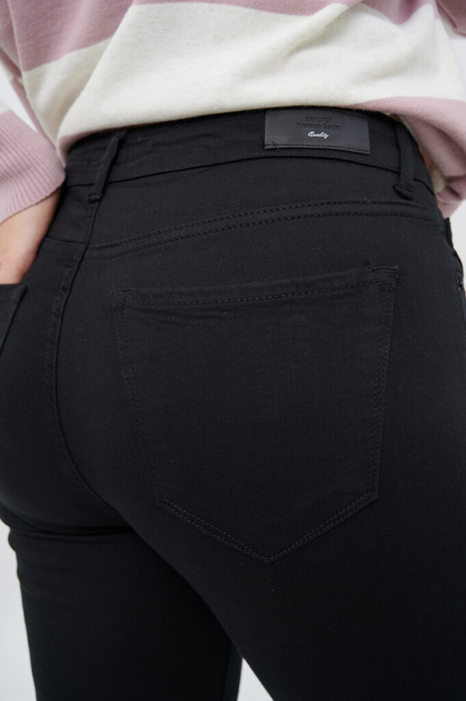 джинсы женские черные 7
